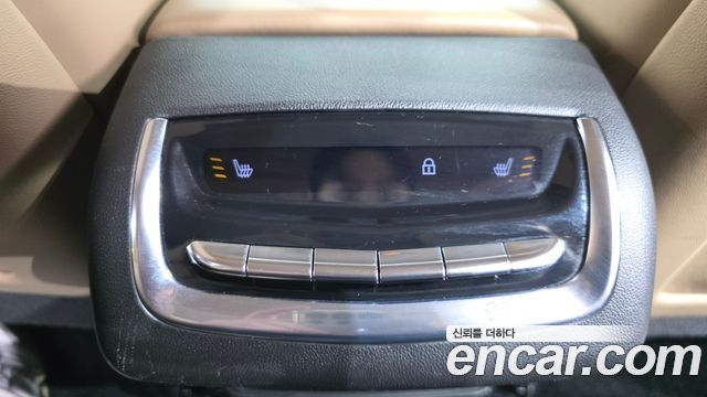 Cadillac XT6 2021 — photo 30