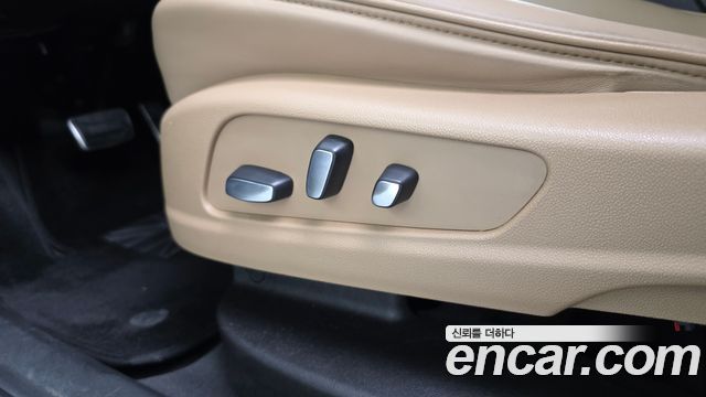 Cadillac XT6 2021 — photo 33