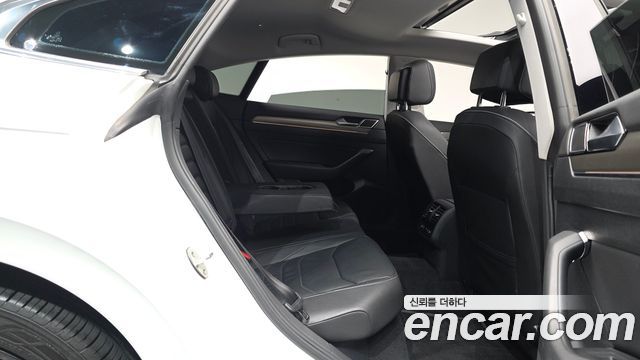 Volkswagen Arteon 2019 — photo 17