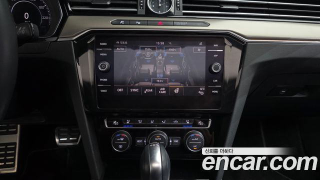 Volkswagen Arteon 2019 — photo 18