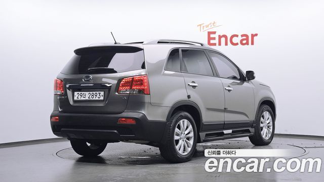 Kia Sorento 2012 — photo 3