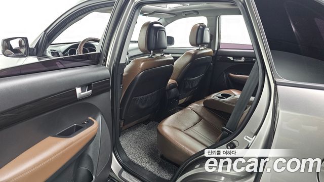 Kia Sorento 2012 — photo 12