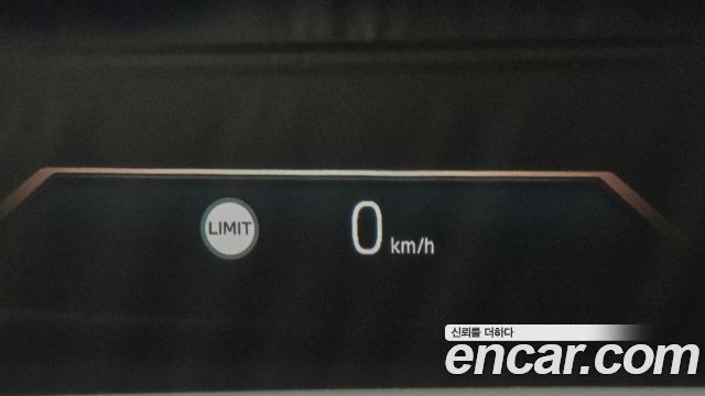 BMW 5-Series 2025 — photo 23
