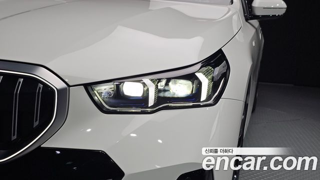 BMW 5-Series 2025 — photo 8