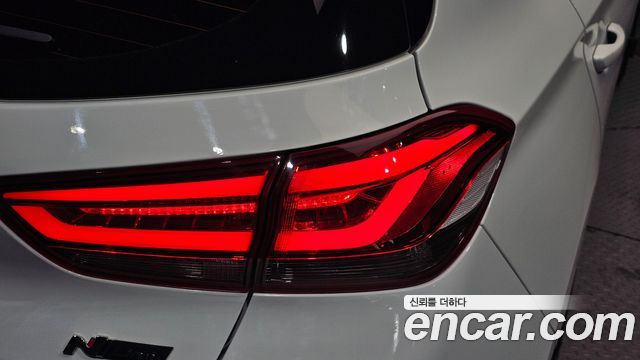 Hyundai i30 2020 — photo 9