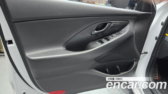 Hyundai i30 2020 — photo 14