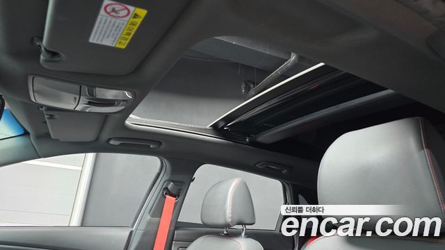 Hyundai i30 2020 — photo 29
