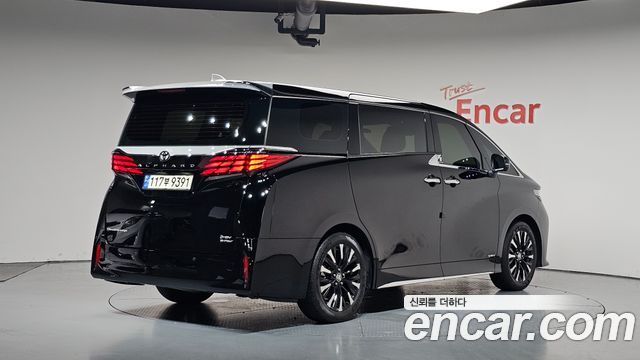 Toyota Alphard 2024 — photo 2