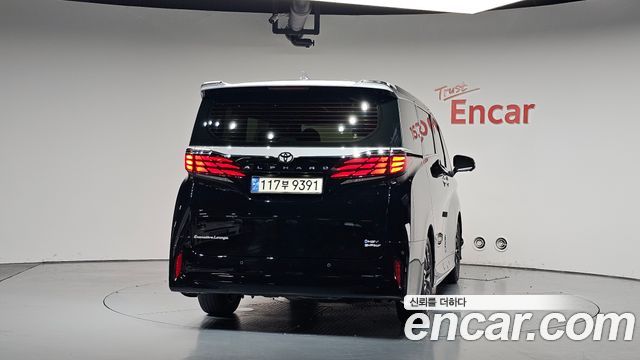 Toyota Alphard 2024 — photo 4