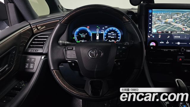 Toyota Alphard 2024 — photo 18