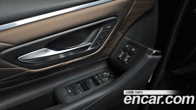 Toyota Alphard 2024 — photo 23