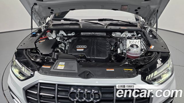Audi Q5 2022 — photo 6