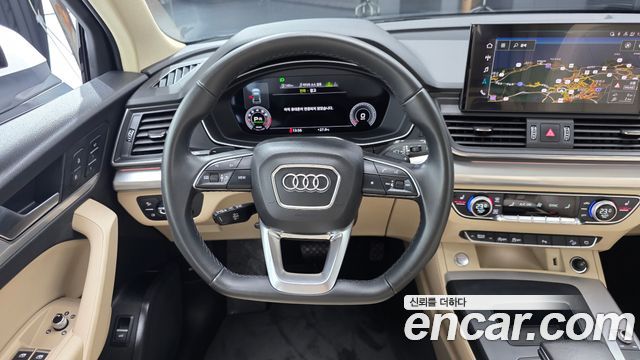 Audi Q5 2022 — photo 19