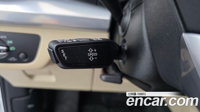 Audi Q5 2022 — photo 24