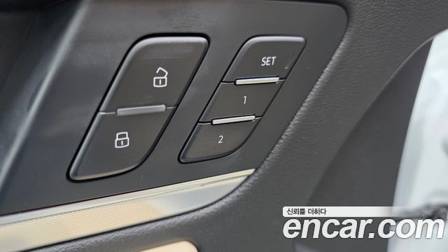 Audi Q5 2022 — photo 26