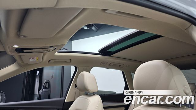 Audi Q5 2022 — photo 34