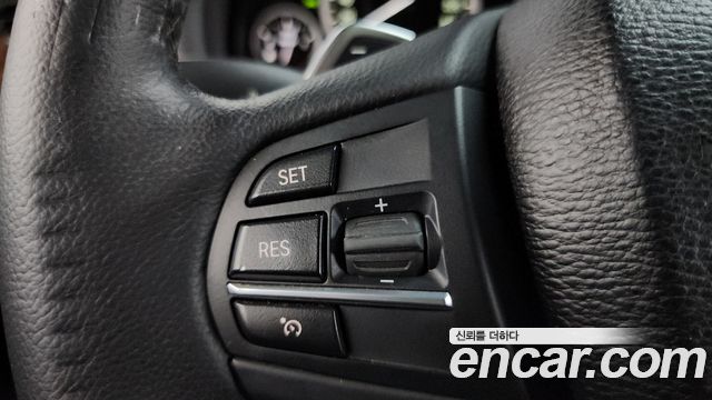 BMW X4 2015 — photo 23