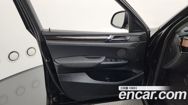 BMW X4 2015 — photo 14