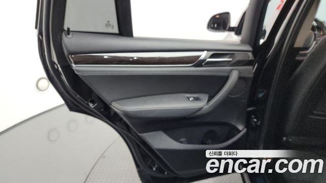 BMW X4 2015 — photo 15