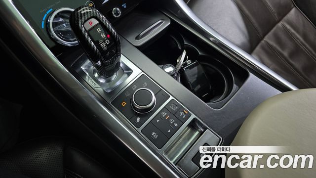 Land Rover Range Rover Sport 2016 — photo 9