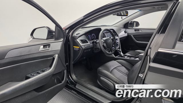 Hyundai Sonata 2016 — photo 10