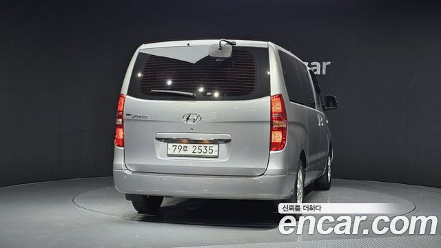 Hyundai Starex 2016 — photo 4