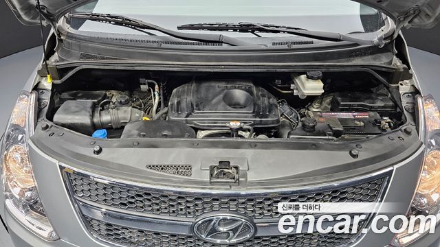 Hyundai Starex 2016 — photo 6