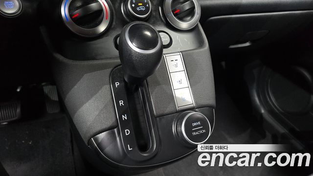 Hyundai Casper 2023 — photo 12