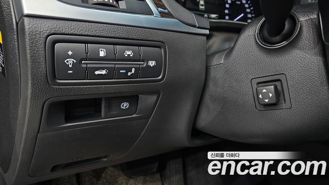 Genesis G80 2017 — photo 14