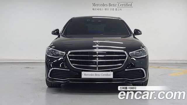 Mercedes-Benz S-Class 2023 — photo 3