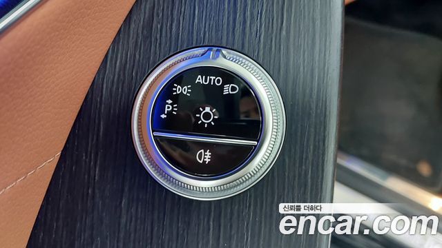 Mercedes-Benz S-Class 2023 — photo 20