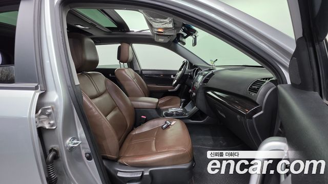 Kia Sorento 2010 — photo 10