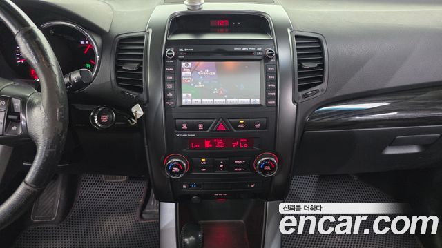Kia Sorento 2010 — photo 15