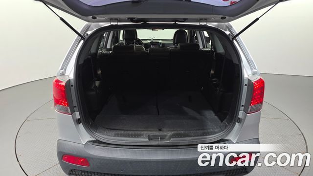 Kia Sorento 2010 — photo 20