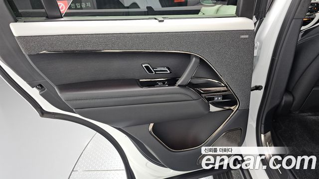 Land Rover Range Rover Sport 2025 — photo 15