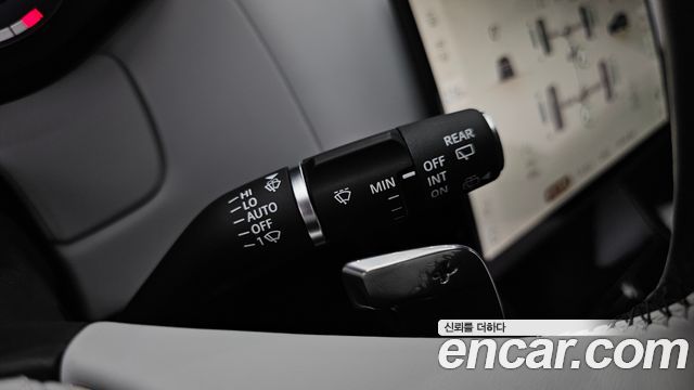 Land Rover Range Rover Sport 2025 — photo 32