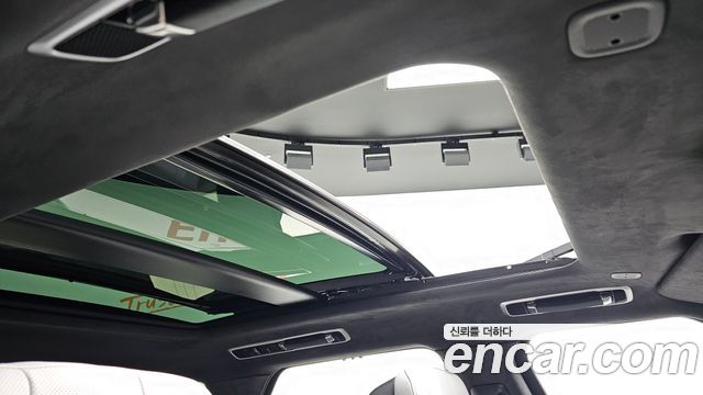 Land Rover Range Rover Sport 2025 — photo 34