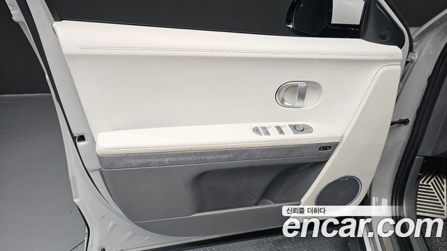 Hyundai Ioniq5 2022 — photo 14