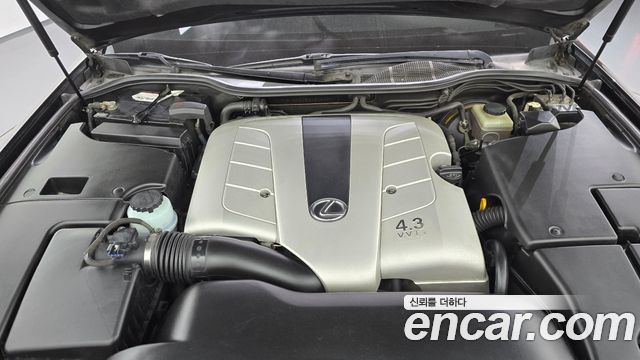 Lexus LS 2003 — photo 6