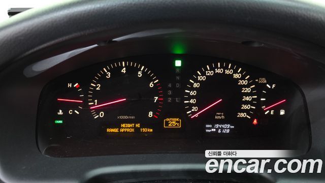 Lexus LS 2003 — photo 8