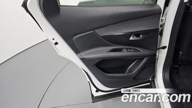 Peugeot 3008 2020 — photo 15