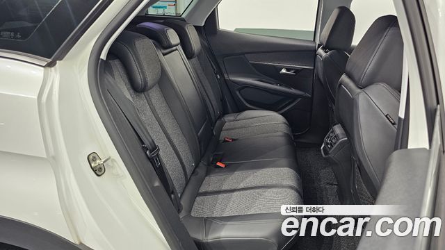 Peugeot 3008 2020 — photo 16