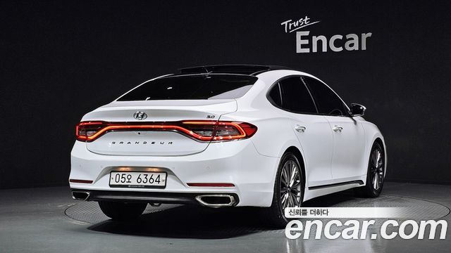 Hyundai Grandeur 2017 — photo 2
