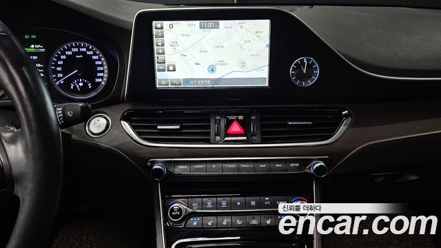 Hyundai Grandeur 2017 — photo 12