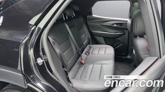 Chevrolet Korea Trailblazer 2022 — photo 17