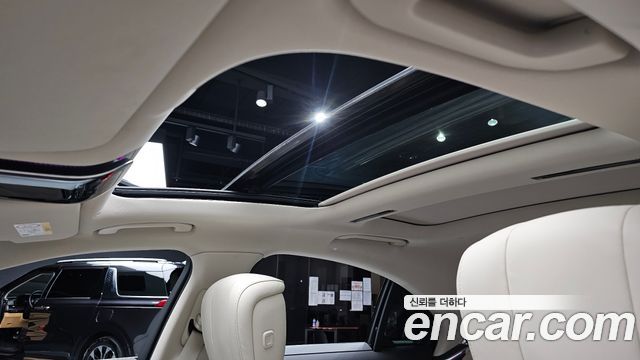Mercedes-Benz S-Class 2022 — photo 25