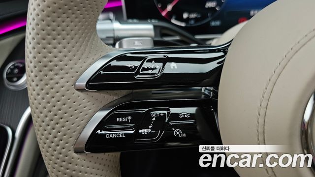 Mercedes-Benz S-Class 2022 — photo 31