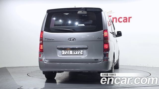 Hyundai Starex 2012 — photo 4