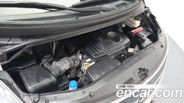 Hyundai Starex 2012 — photo 6