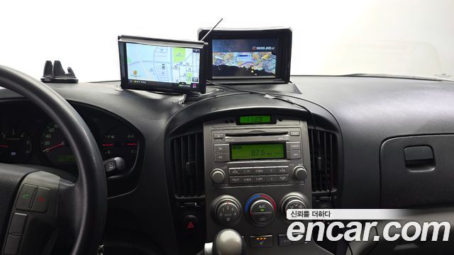 Hyundai Starex 2012 — photo 14